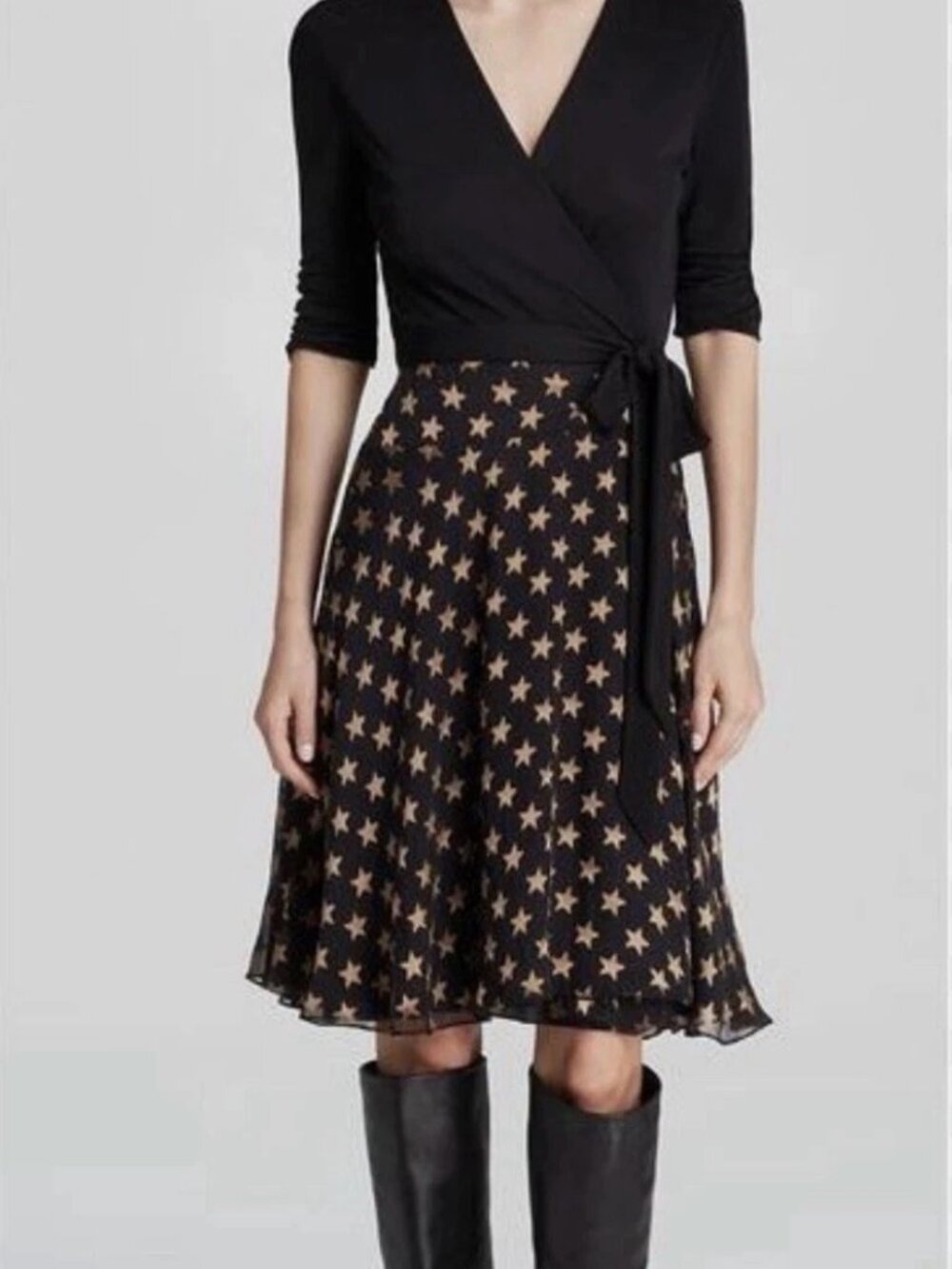 Diane Von Furstenberg Iconic Wrap Dress with Gold Stars xs/ 2 [silk]